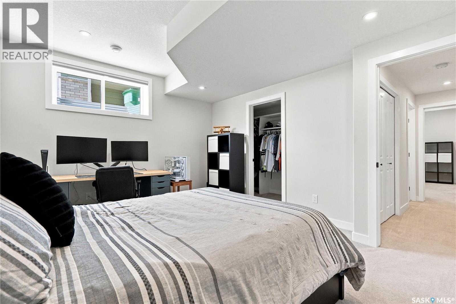 223 Hamm CRESCENT - Image 42