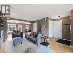 4pc Ensuite bath - 518 Klassen Crescent, Saskatoon, SK S7R0G2 Photo 9