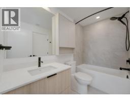 212 3564 A Ryder Hesjedal Way, Colwood, BC V9C0V3 Photo 18