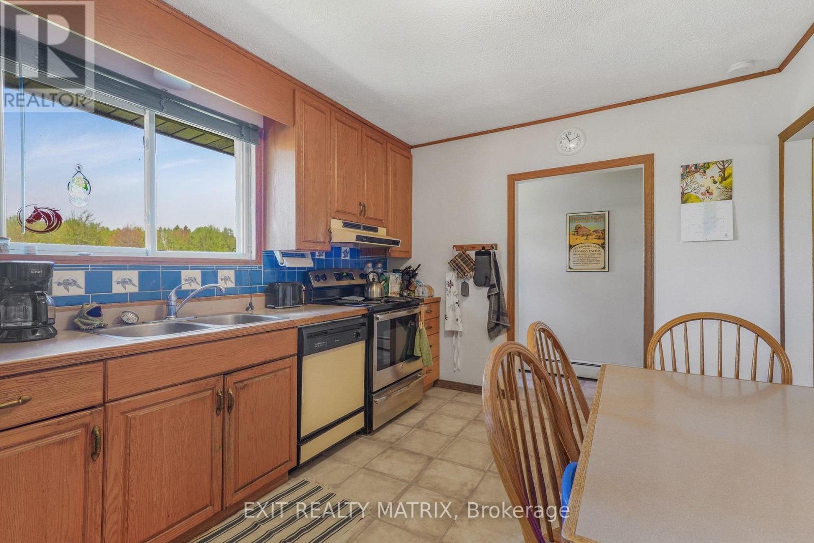 6416 SAUMURE ROAD - 12