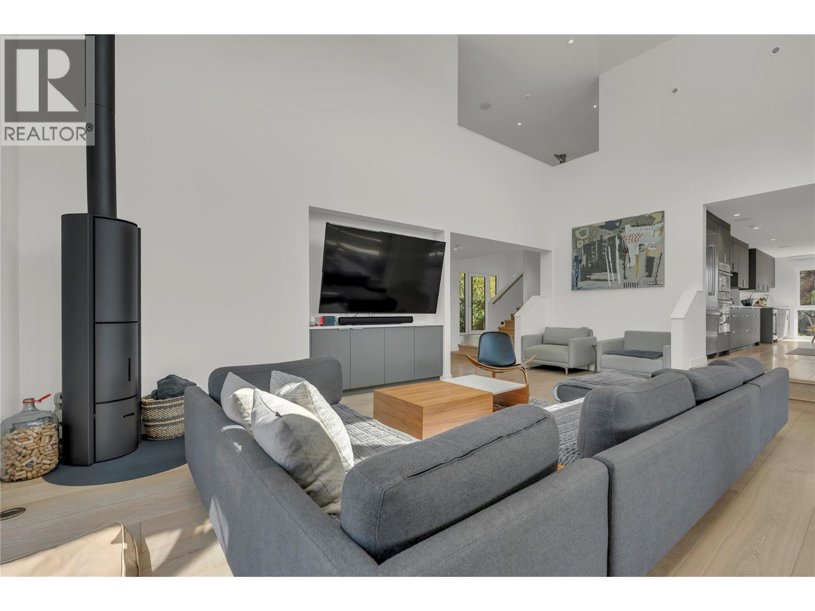  1053 Ohlhausen Road, Penticton