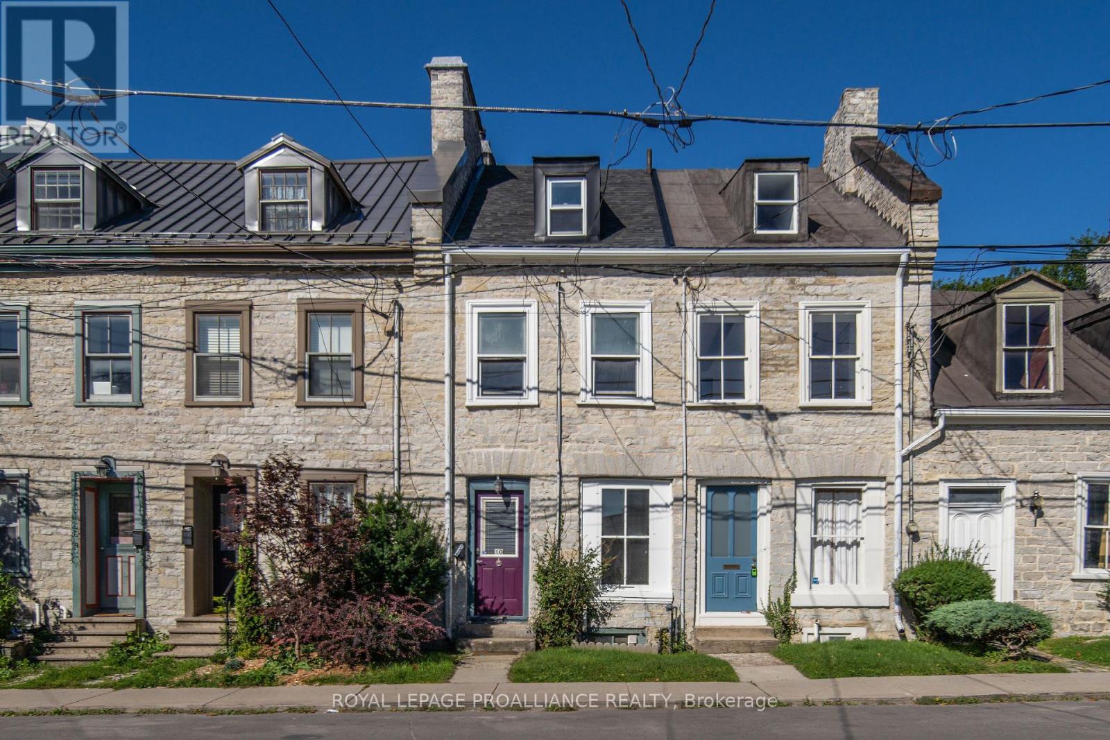 10 RIDEAU STREET - 1