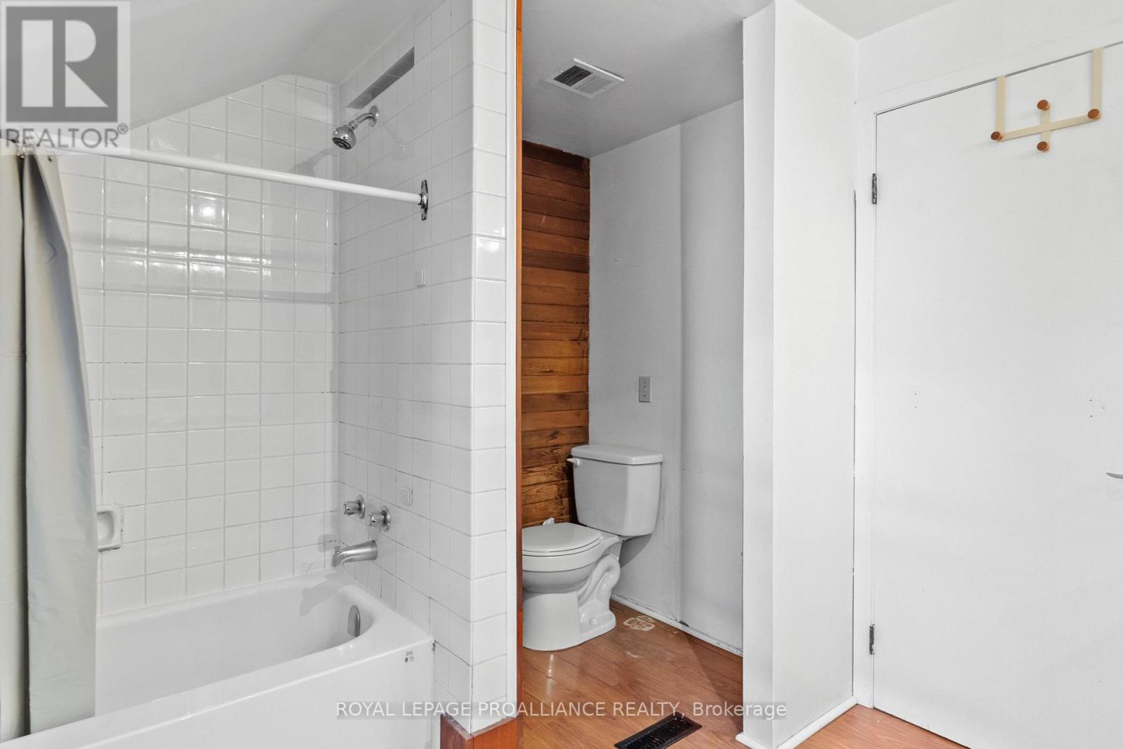 10 RIDEAU STREET - Image 28