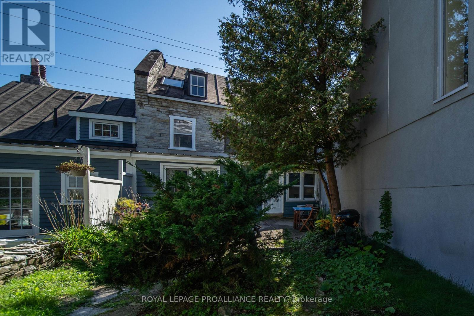 10 RIDEAU STREET - Image 31