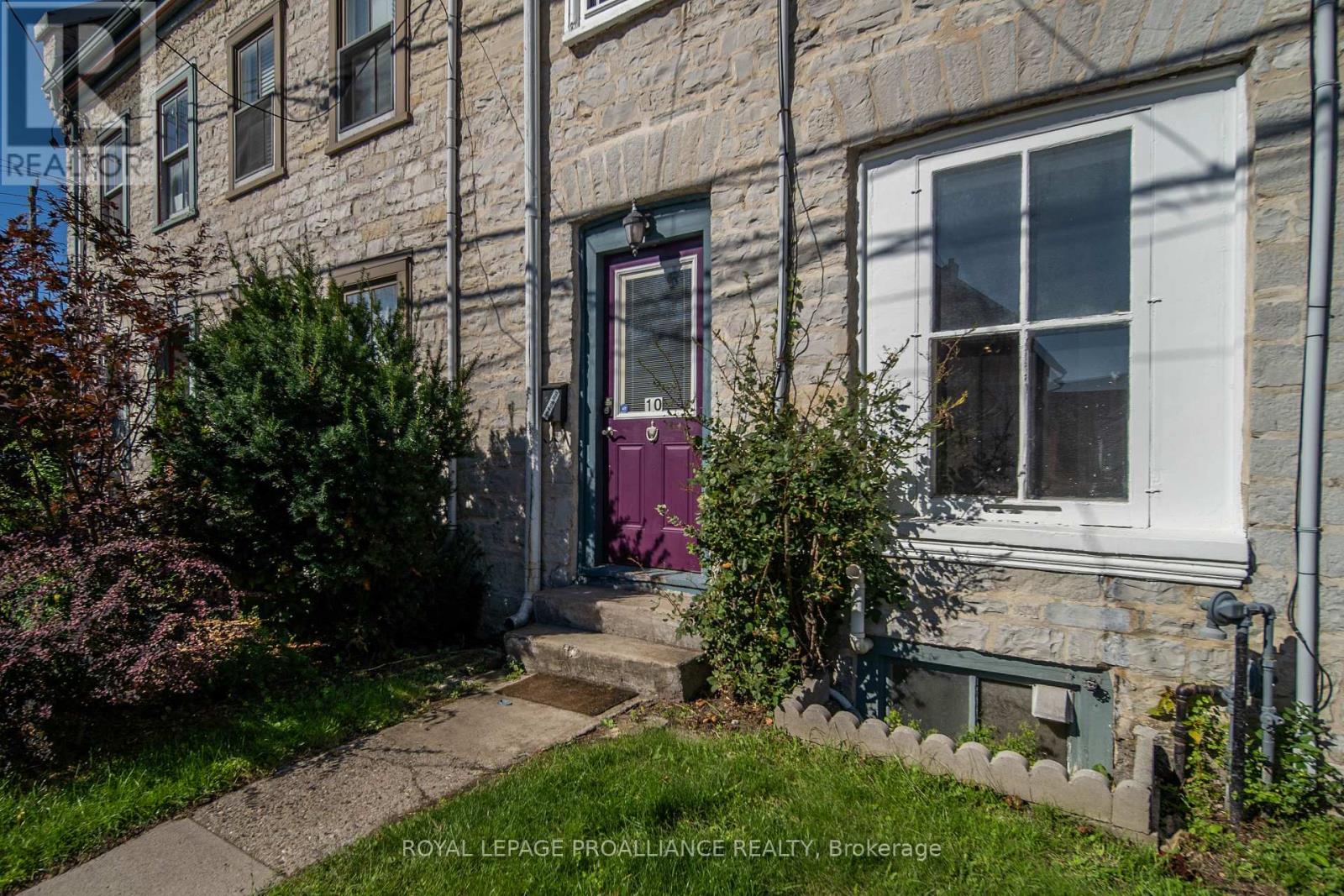10 RIDEAU STREET - Image 5