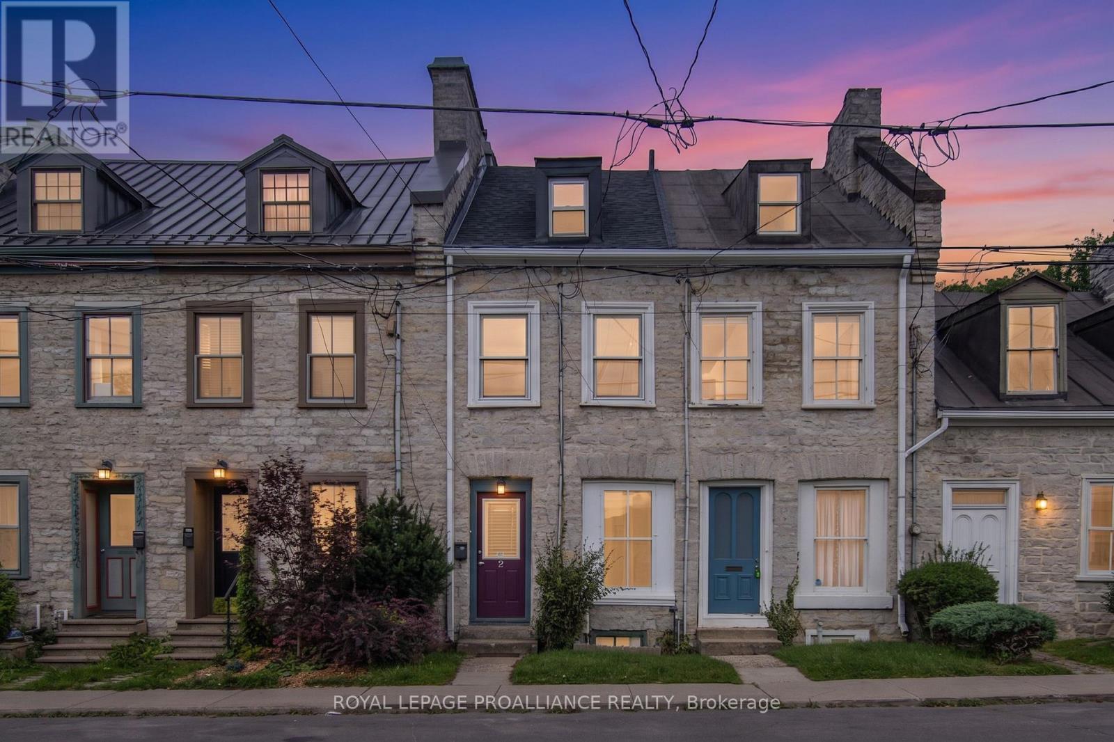 10 RIDEAU STREET - 6