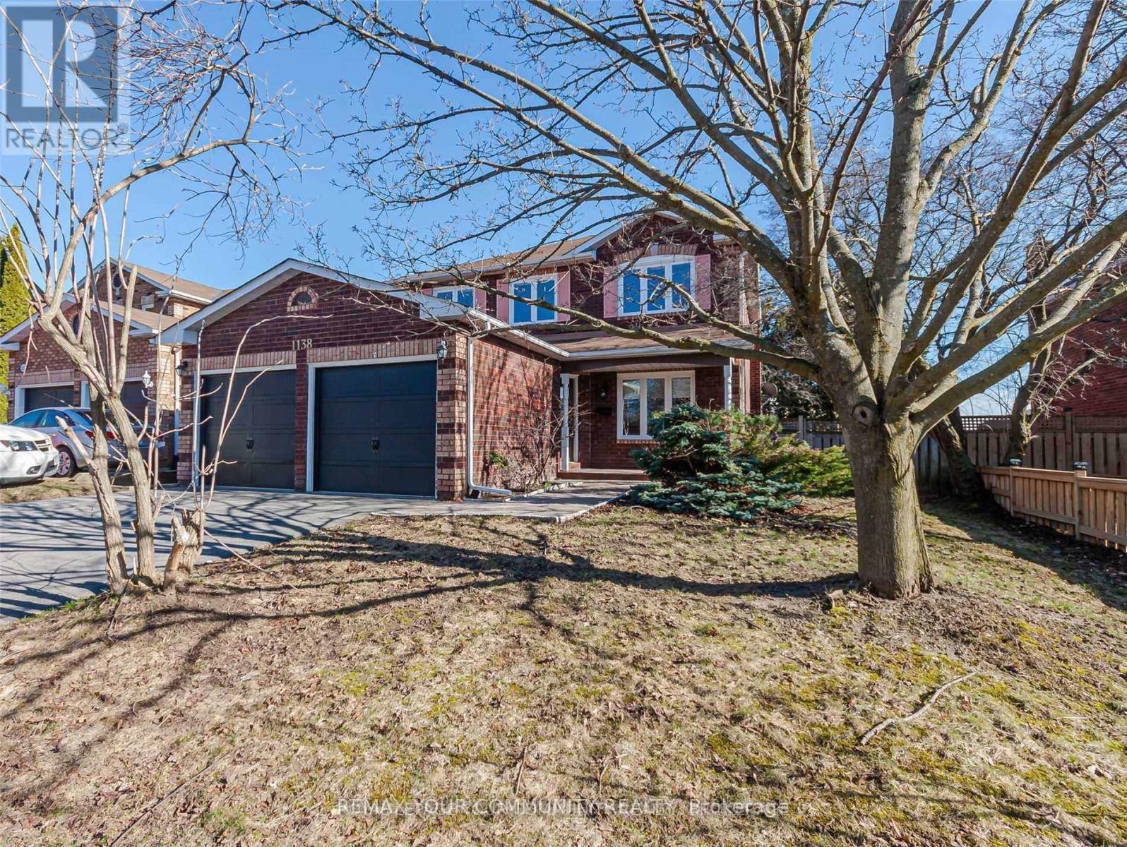 1138 Thimbleberry Circle, Oshawa (Eastdale), Ontario, L1K2H1, Oshawa (Eastdale), Ontario — photo 2 of 5