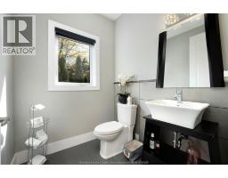2pc Bathroom - 4395 Centre Lake, Windsor, ON N9G2X5 Photo 10