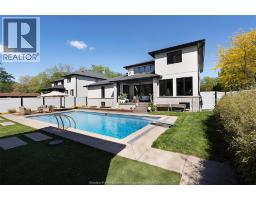 4395 Centre Lake, Windsor, ON N9G2X5 Photo 27