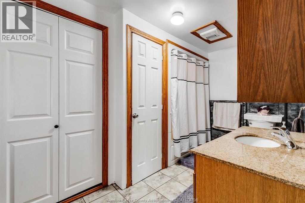 60 Talbot ROAD East - 16