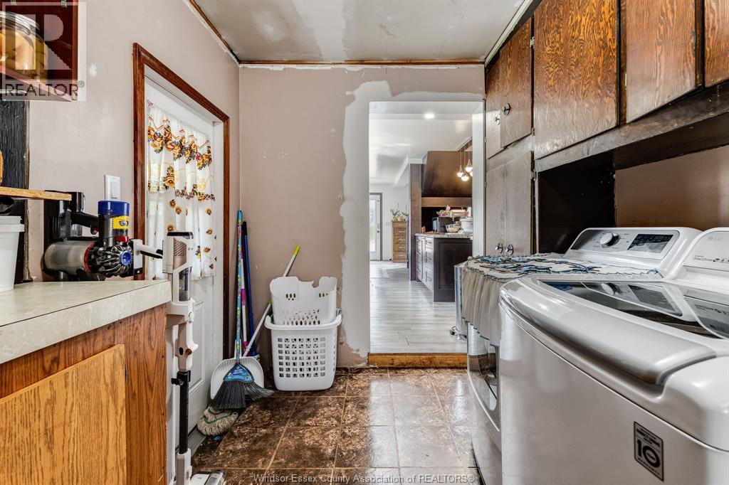 60 Talbot ROAD East - 18