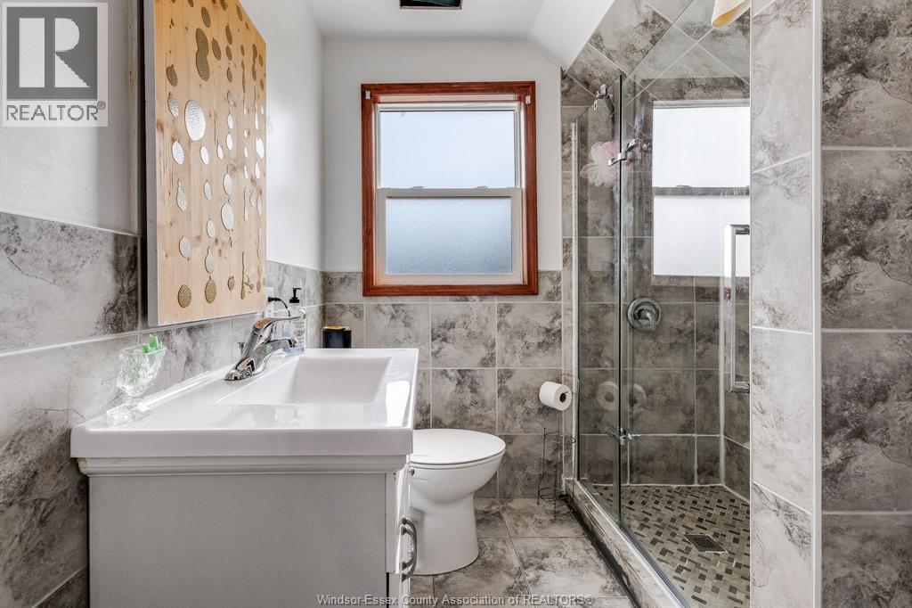 60 Talbot ROAD East - 22