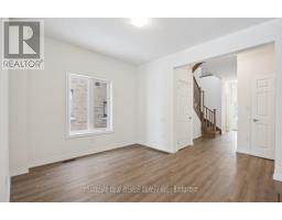 Detached 4 Bedrooms House - 10 Ken Davie Gate, Georgina, ON L4P0J5 Photo 10