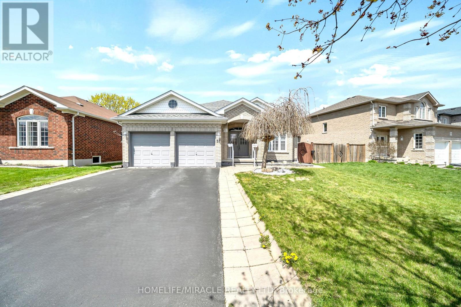 57 BRONZE CRESCENT - 2