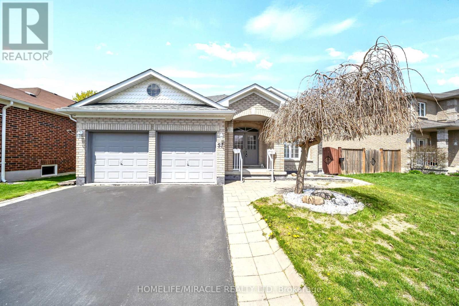 57 BRONZE CRESCENT - 3