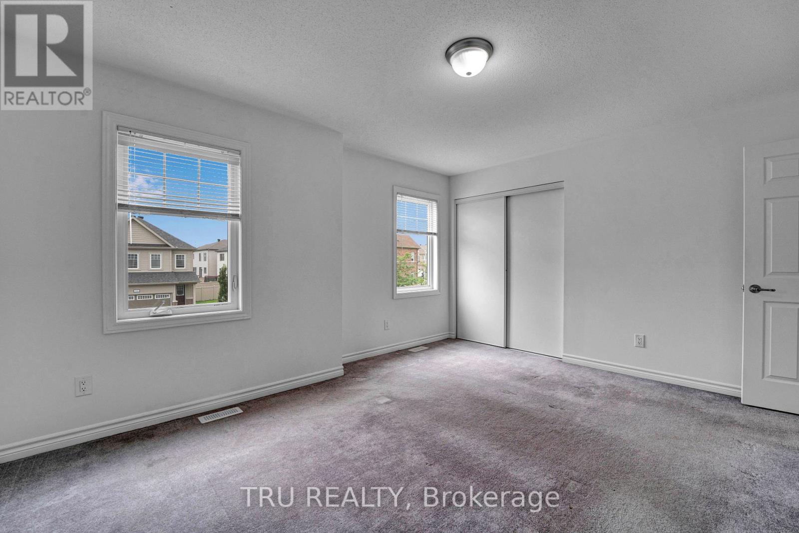 207 QUARTER HORSE STREET - 32