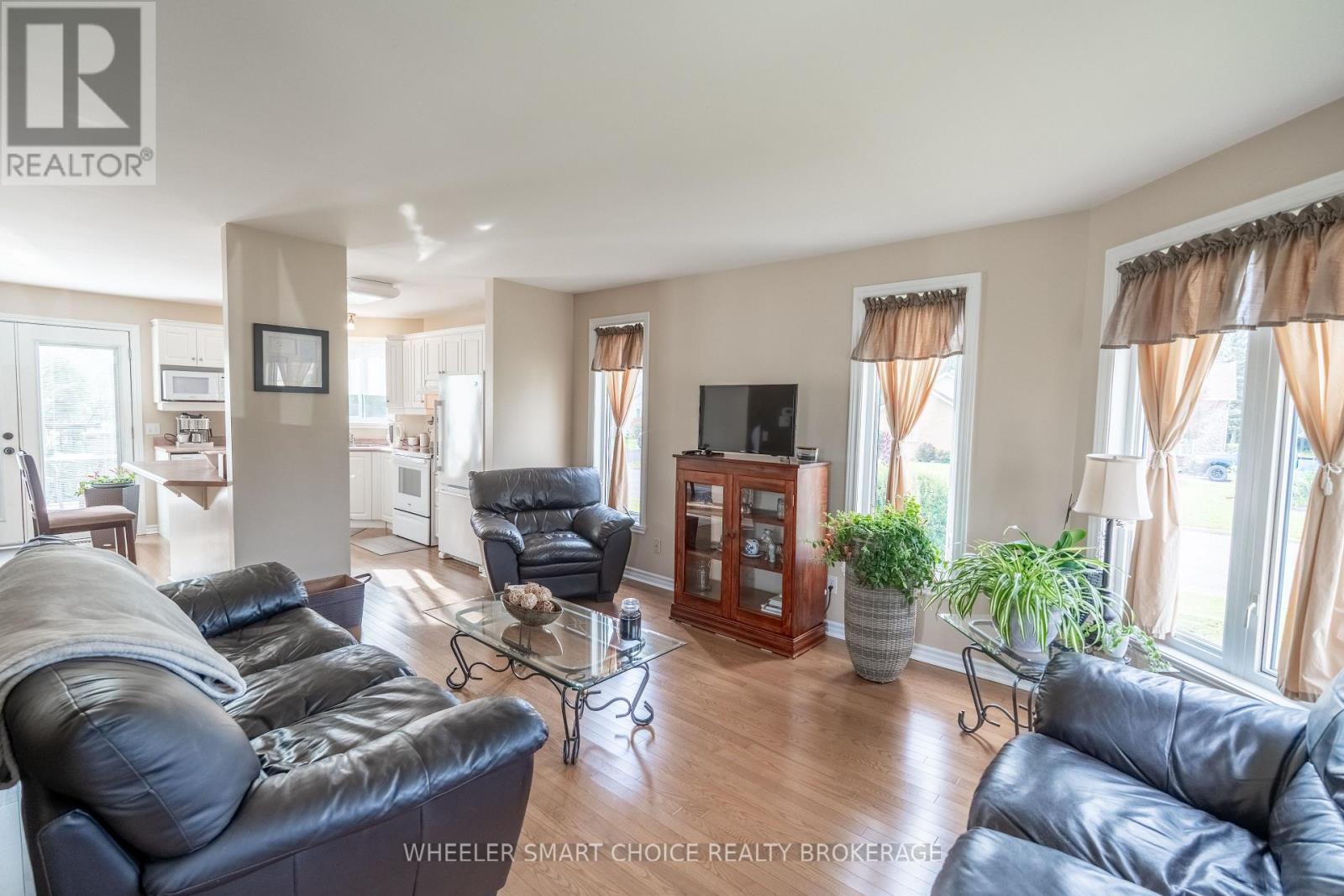 49 BARNHART DRIVE - 15