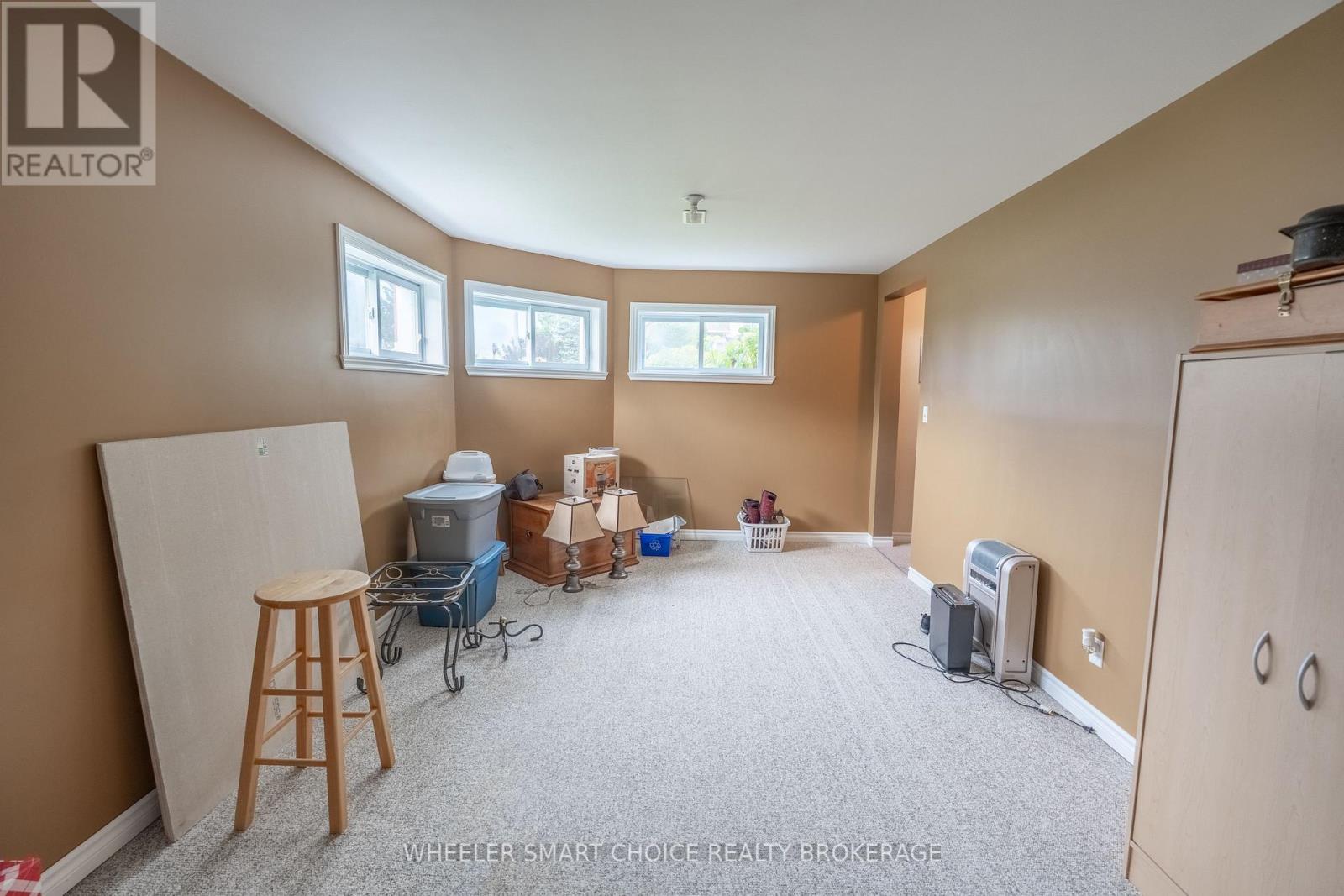 49 BARNHART DRIVE - 25