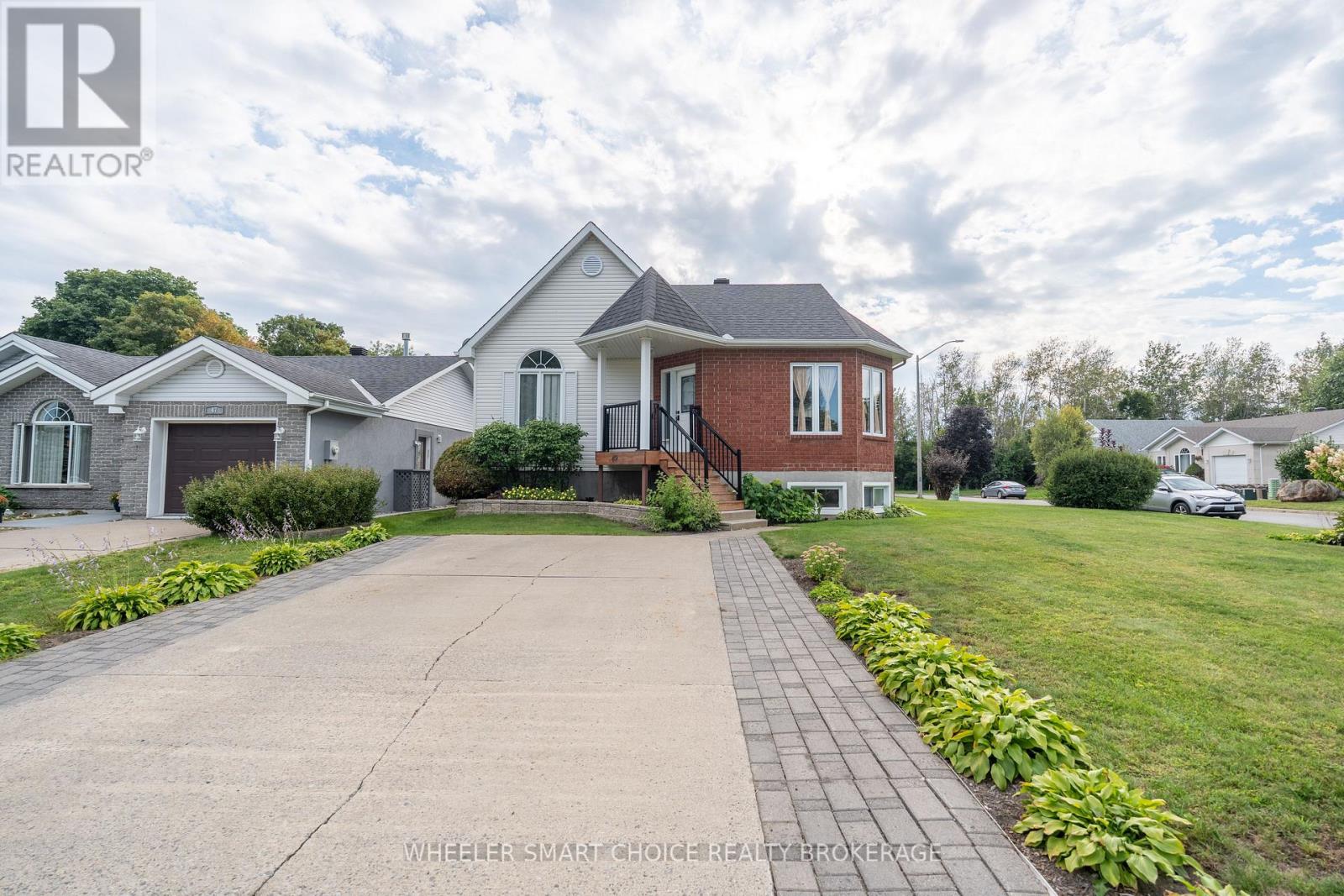 49 BARNHART DRIVE - 5