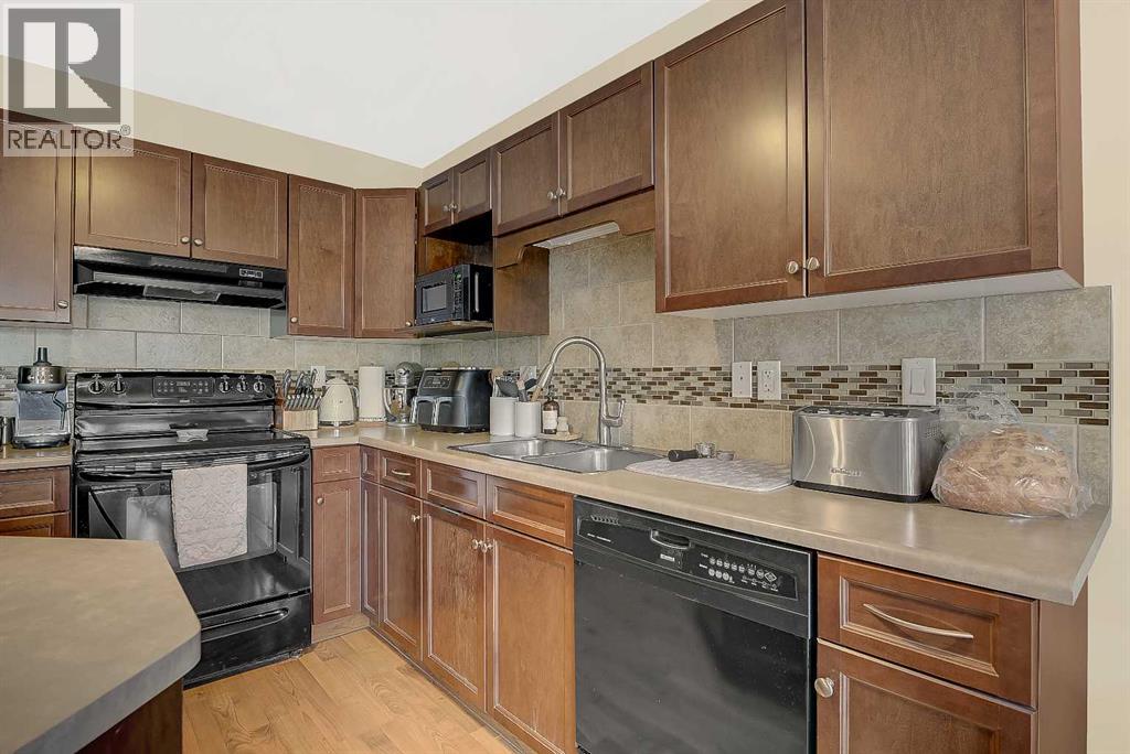 7025 112 Street - Image 7