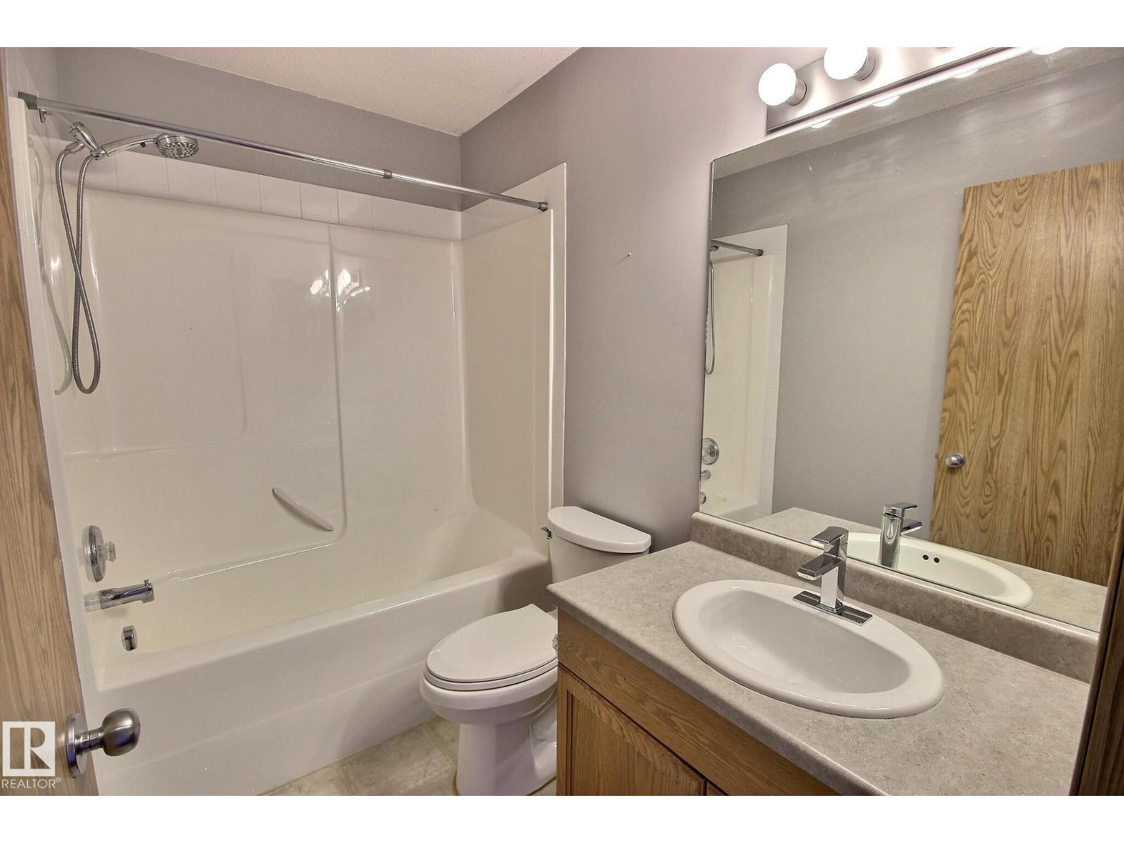 #53 16823 84 ST NW - 18