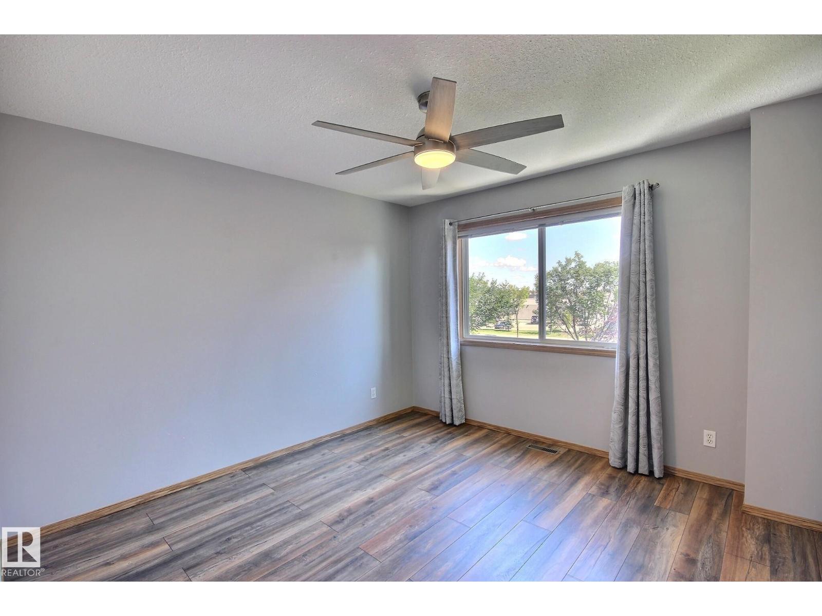 #53 16823 84 ST NW - 19