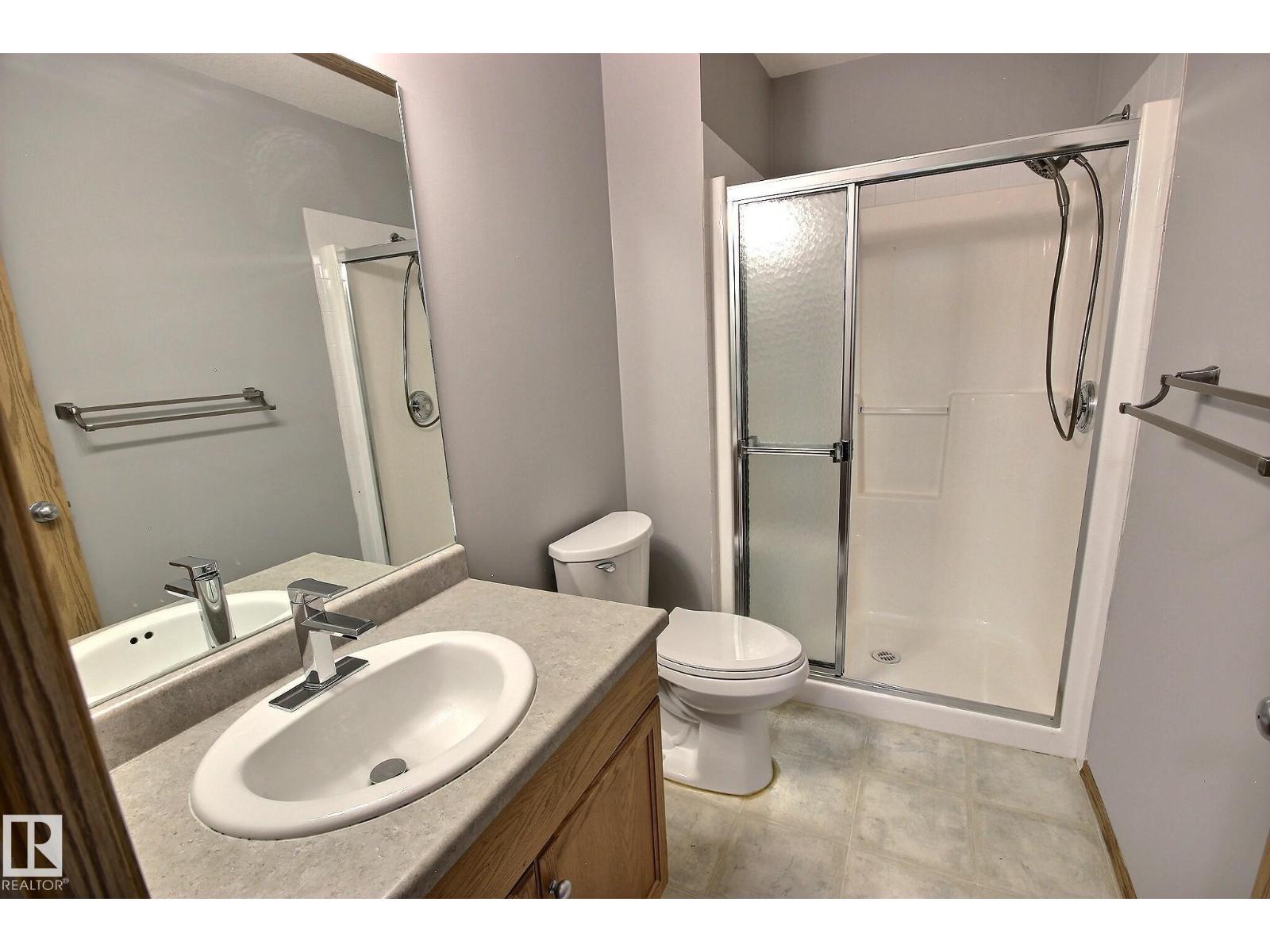 #53 16823 84 ST NW - 22