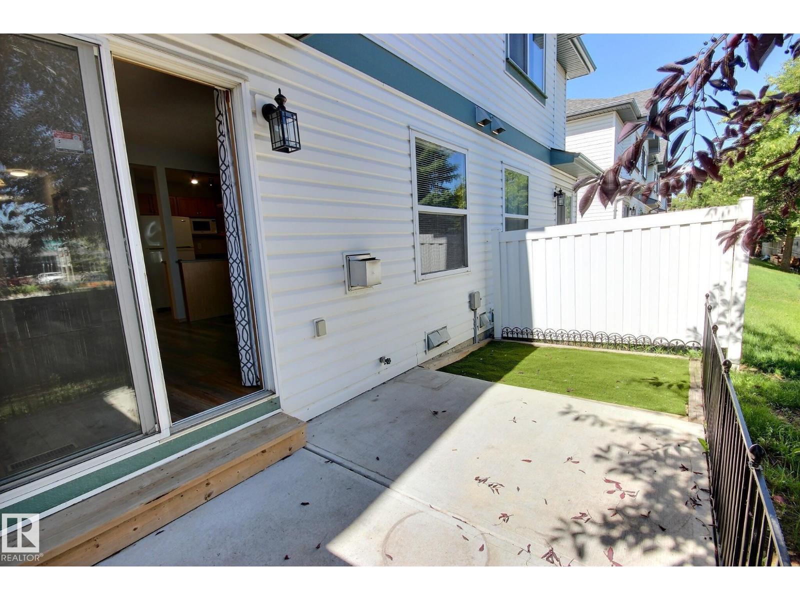 #53 16823 84 ST NW - 9