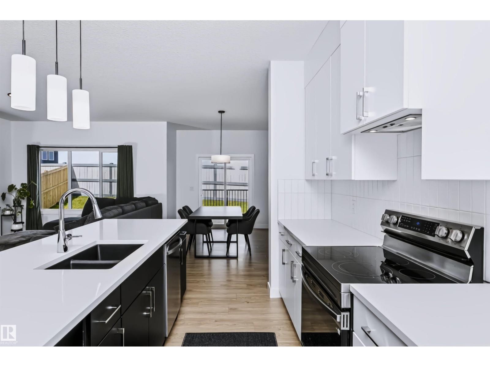 51 ASHBURY CR - Image 7