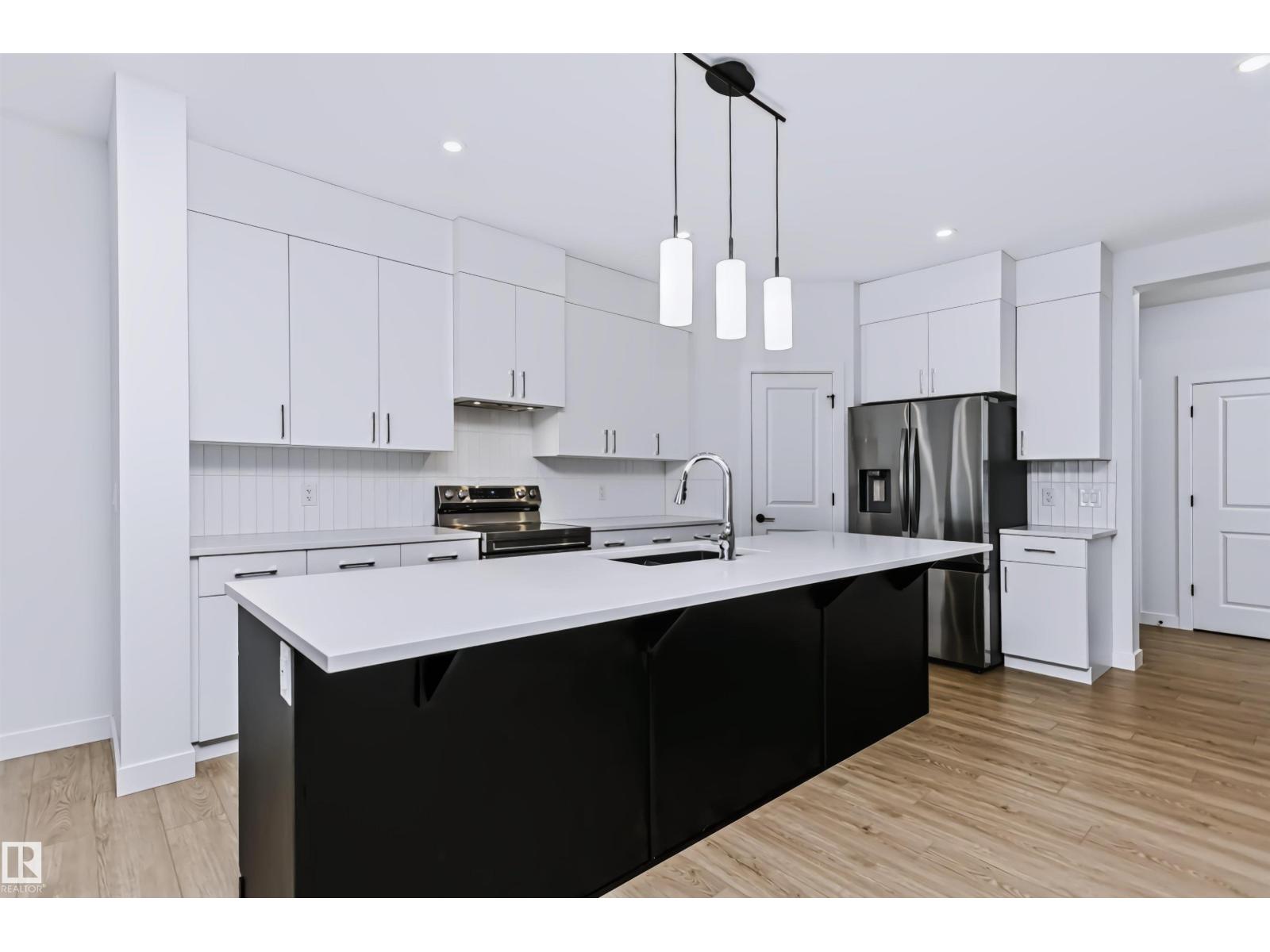 51 ASHBURY CR - Image 5