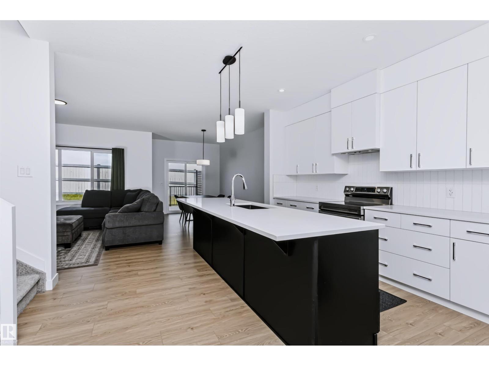 51 ASHBURY CR - Image 6