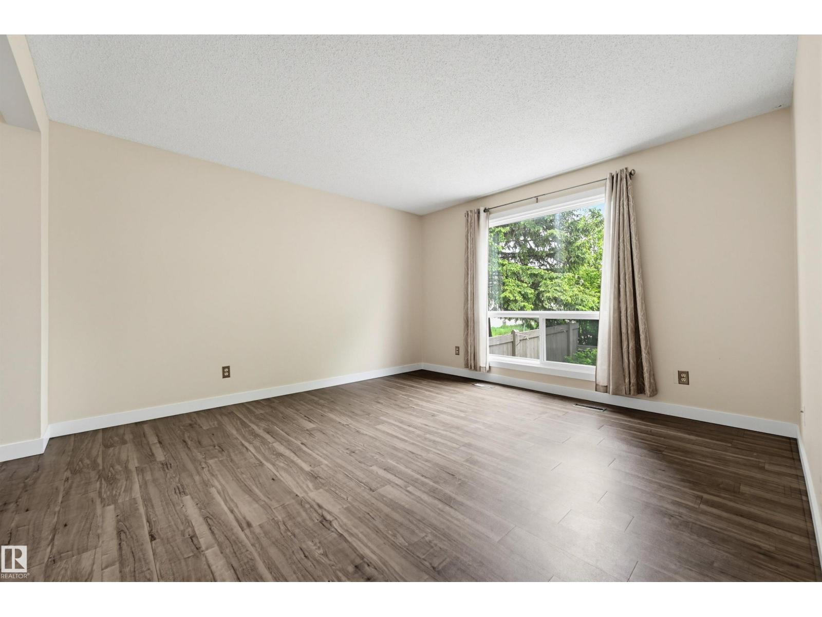 817 ERIN PL NW - Image 4