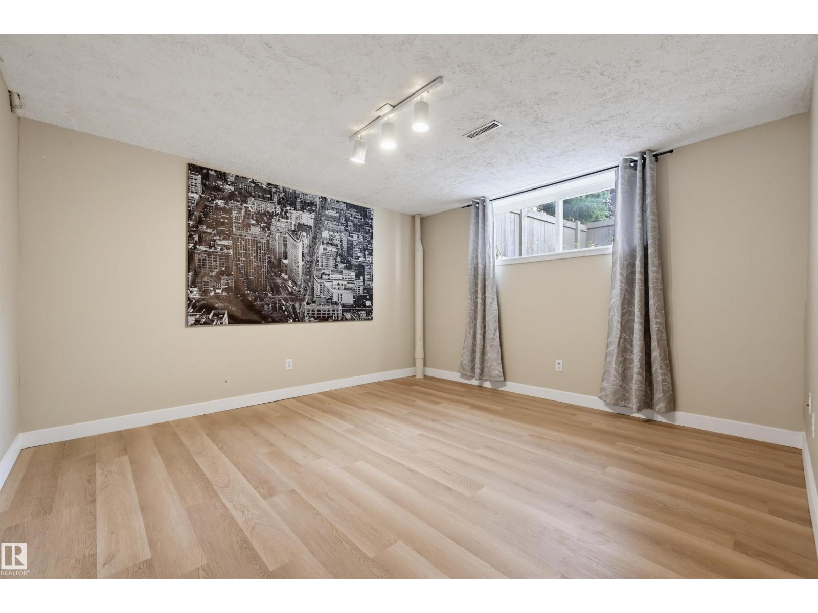 817 ERIN PL NW - 27