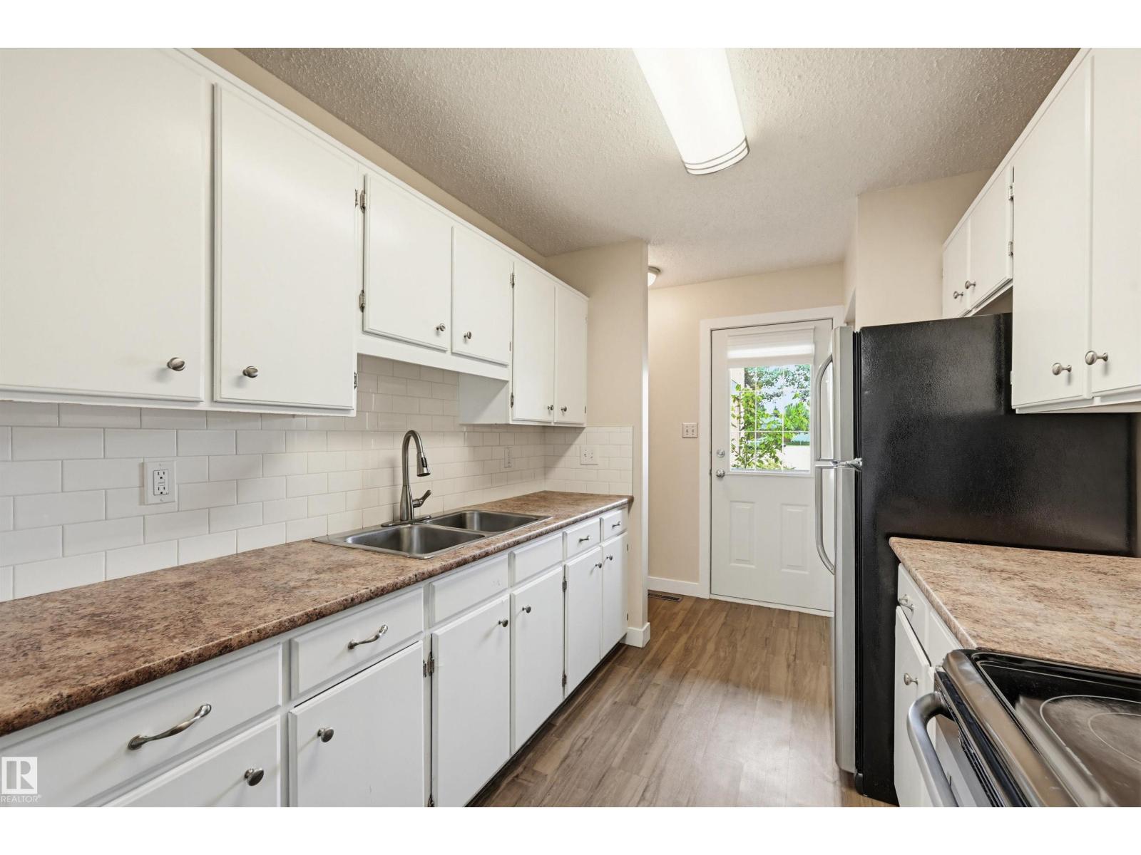817 ERIN PL NW - 9