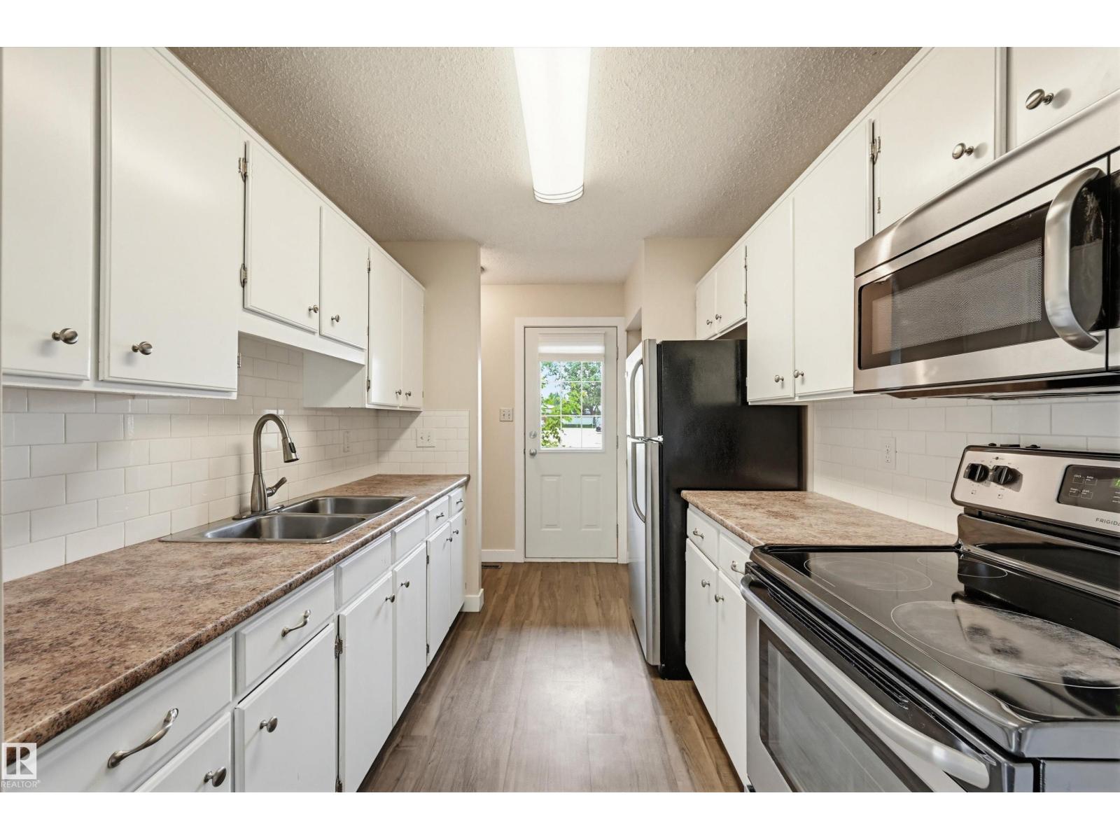 817 ERIN PL NW - 8