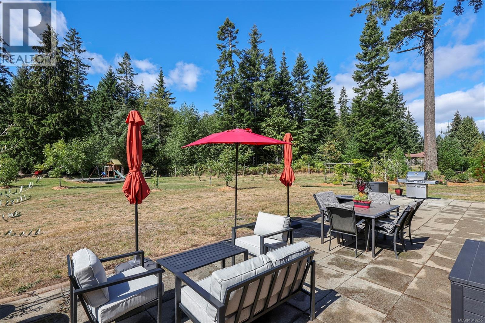 4114 Island Hwy S - 30