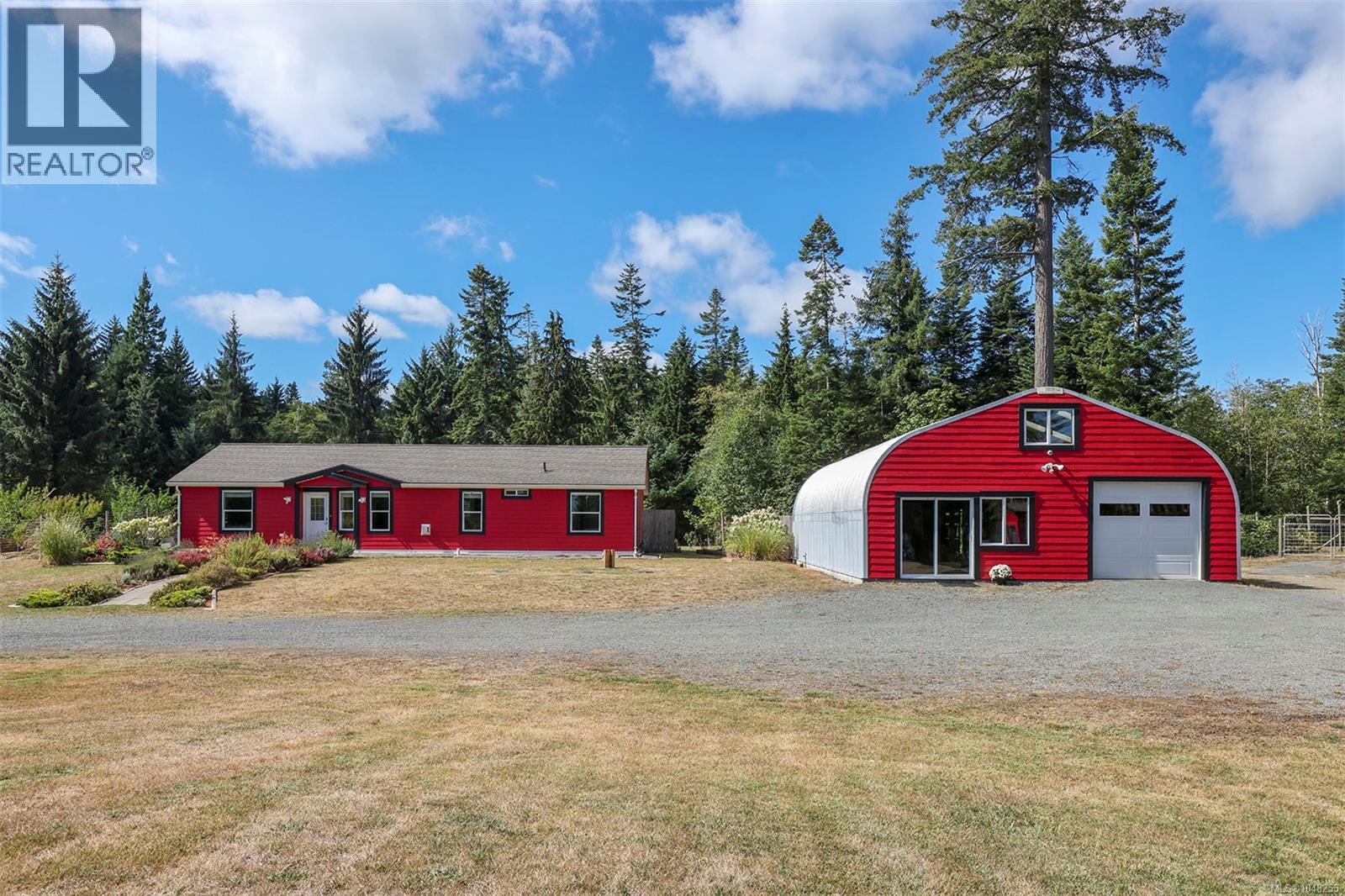 4114 Island Hwy S - 3