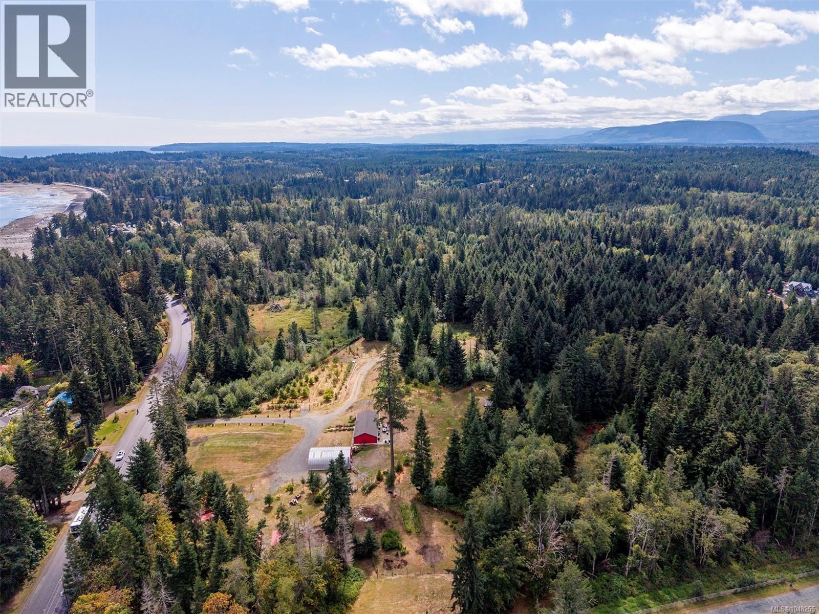 4114 Island Hwy S - 50