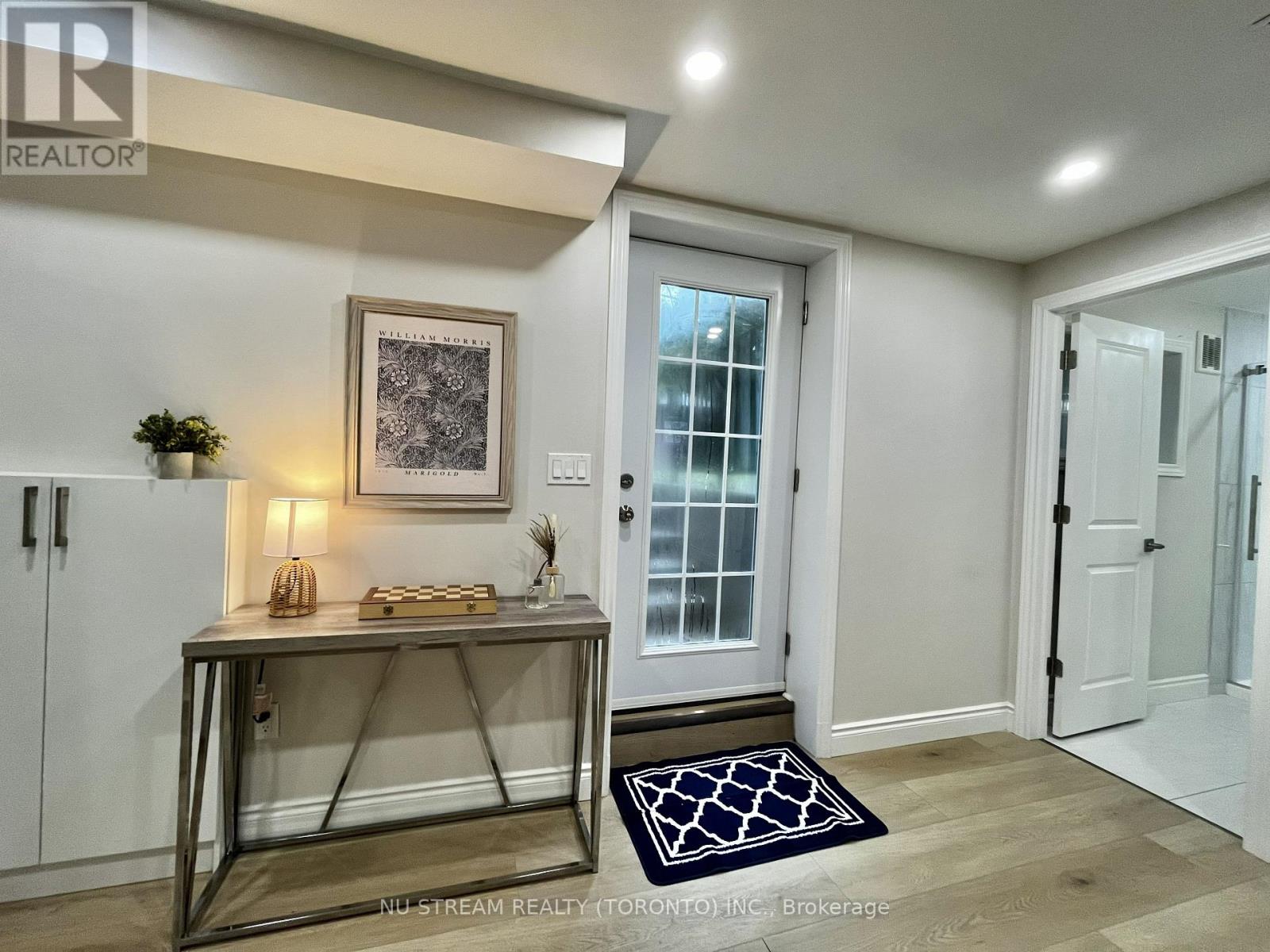 297 TOLL GATE BOULEVARD - Image 11