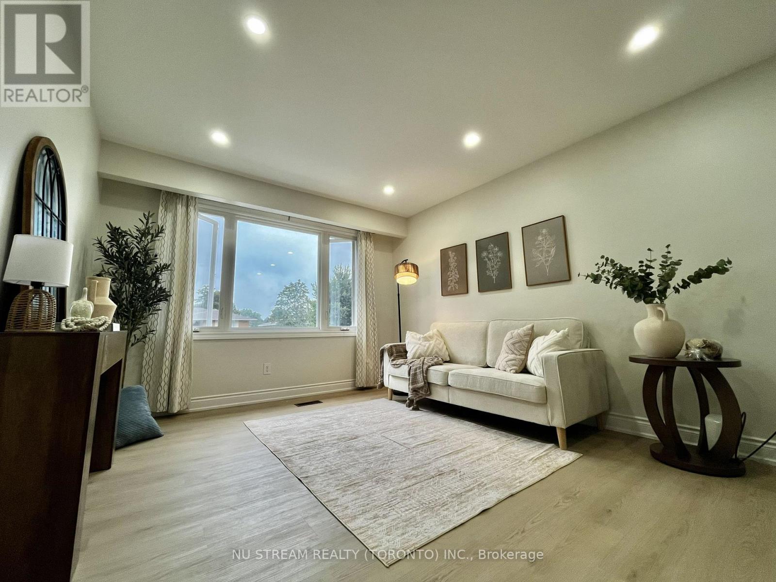297 TOLL GATE BOULEVARD - 2