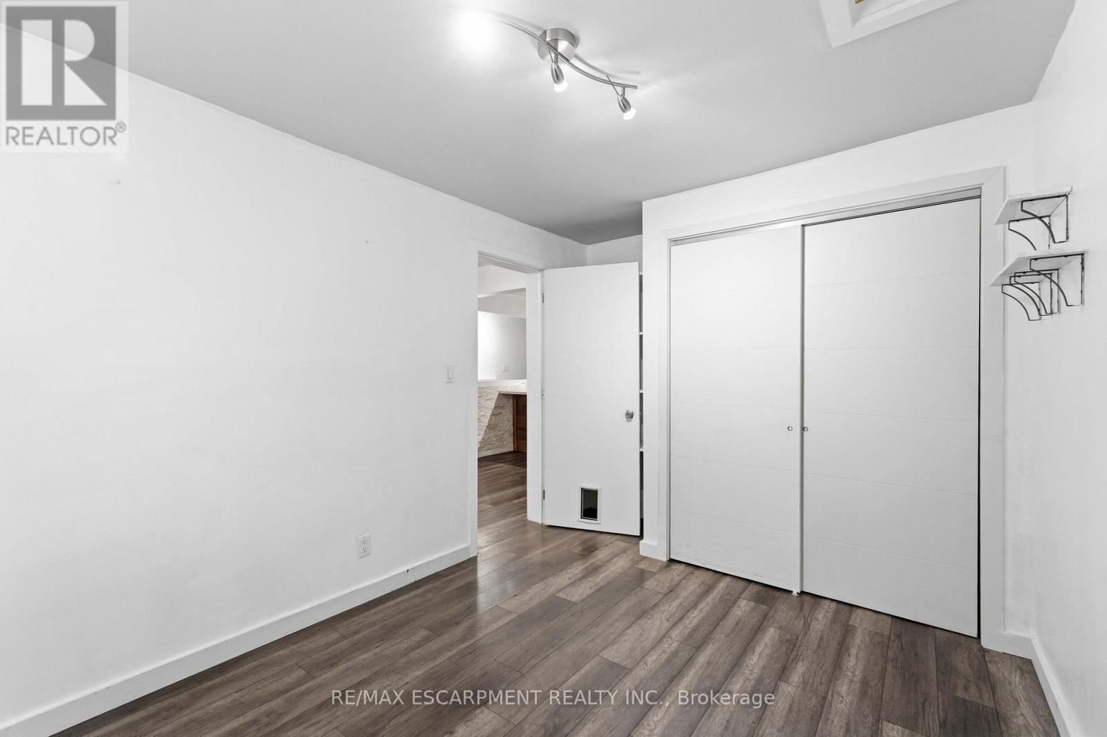 37 MAPLECREST AVENUE - Image 14
