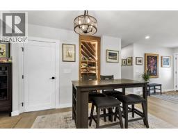 Laundry room - 179 Capri Avenue Nw, Calgary, AB T2L0H3 Photo 15