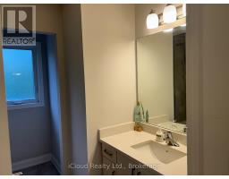 9306 White Oak Avenue, Niagara Falls, ON L2G0E9 Photo 28