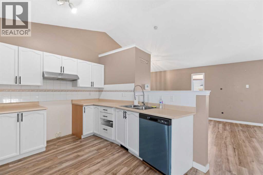 139 Los Alamos Place NE - 12
