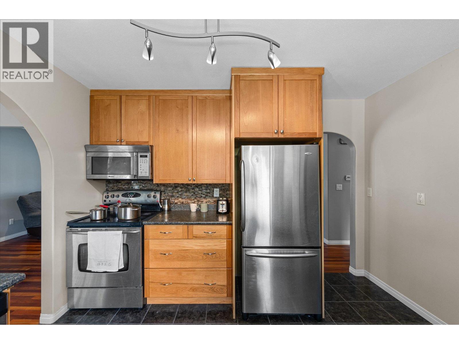 245 Holbrook Road W, Kelowna
