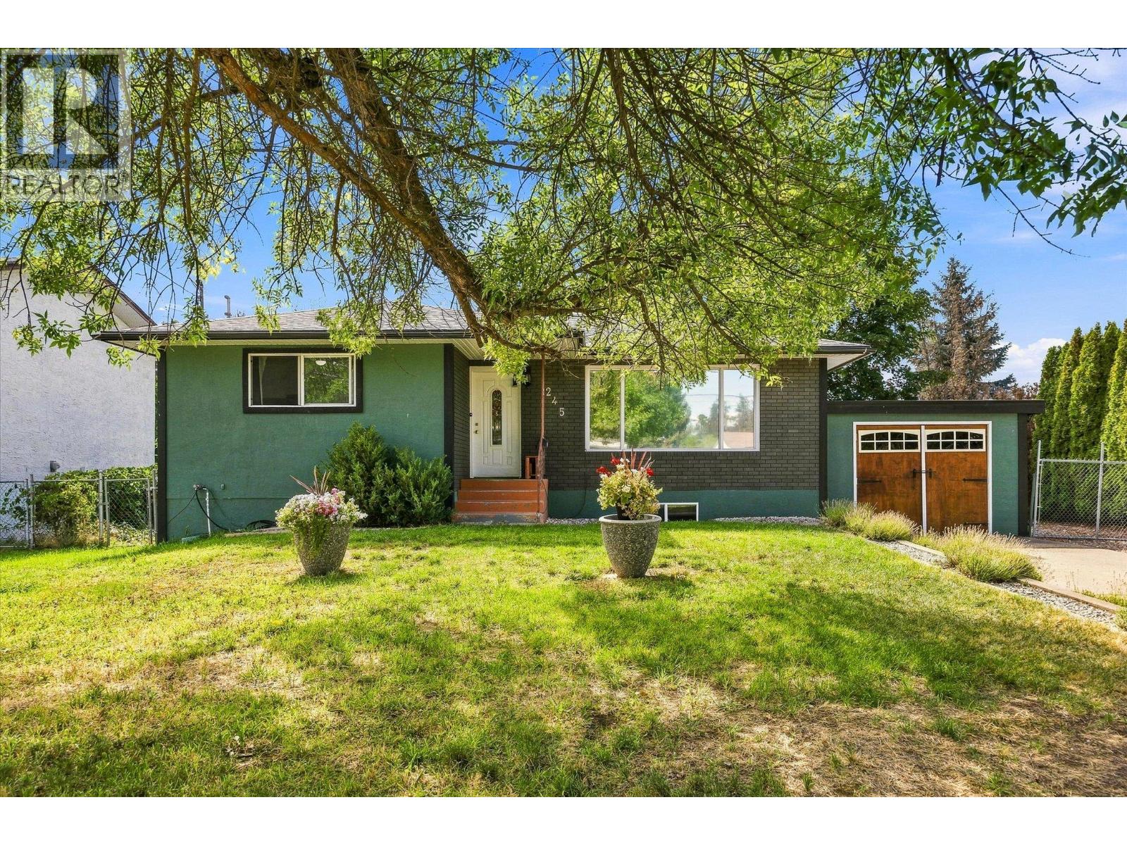 245 Holbrook Road W, Kelowna
