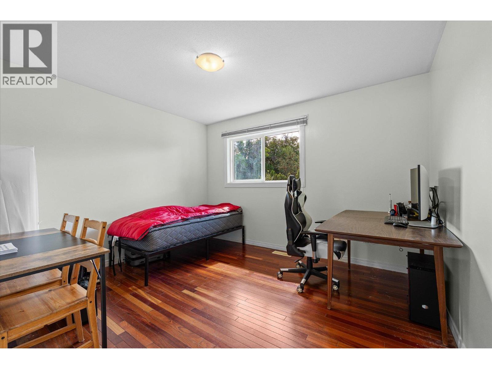 245 Holbrook Road W, Kelowna