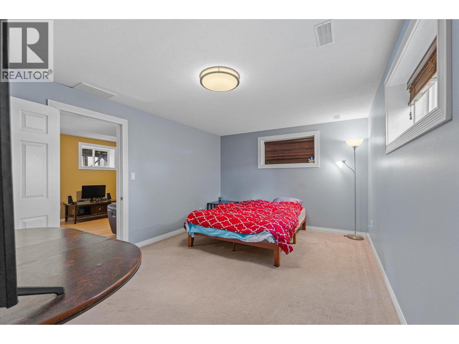 245 Holbrook Road W - 21