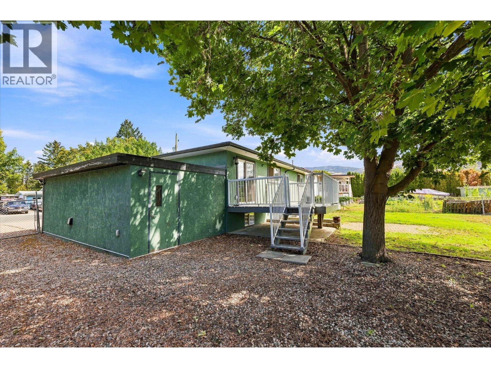 245 Holbrook Road W - 28