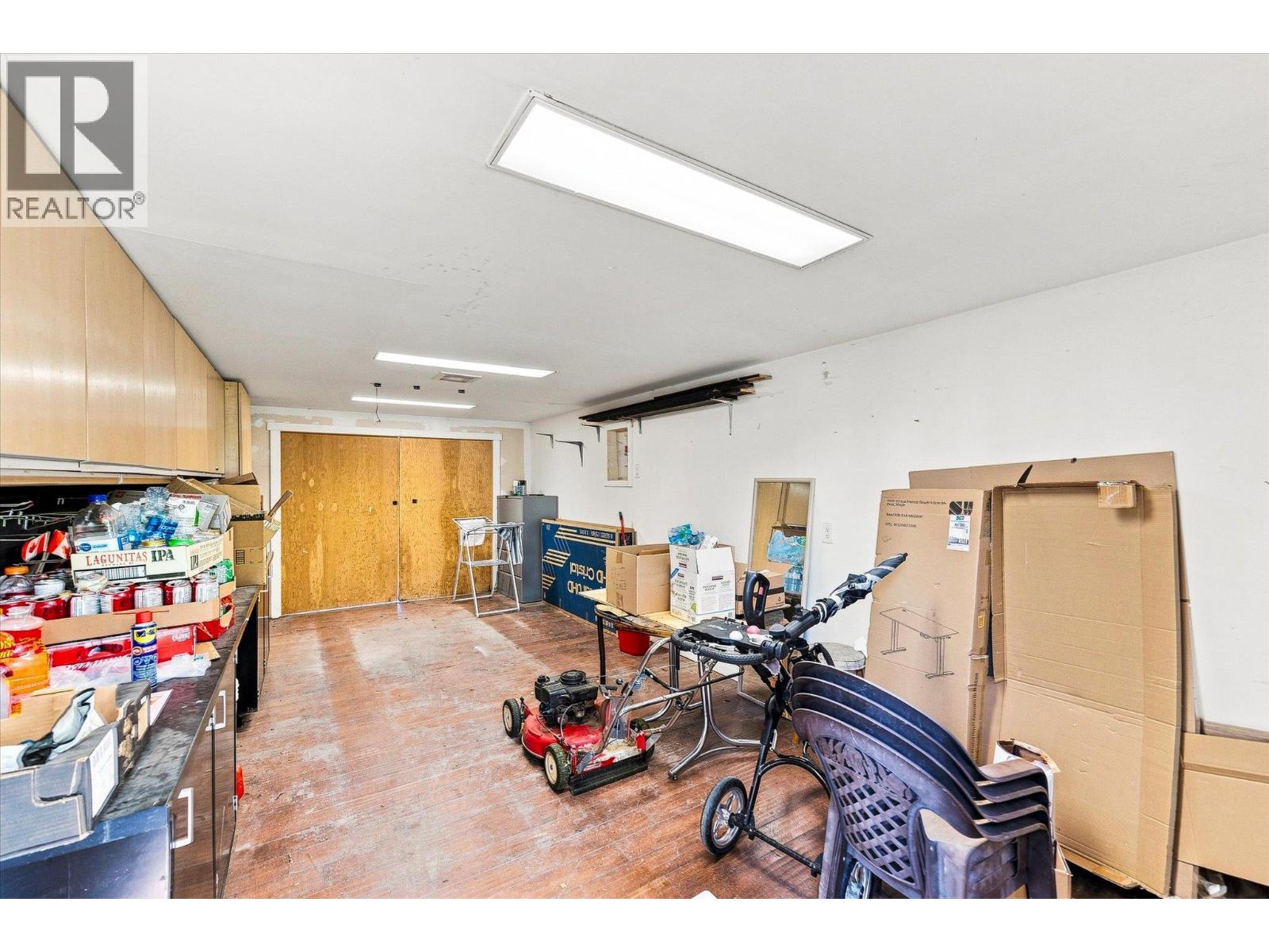 245 Holbrook Road W, Kelowna